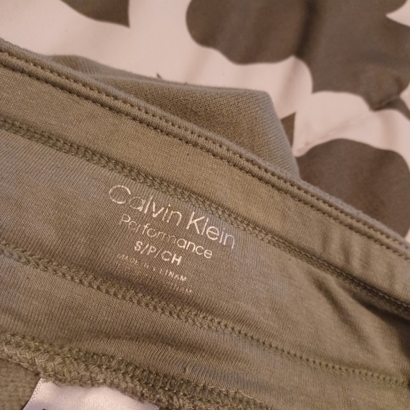 Calvin Klein Set - Picture 5 of 7